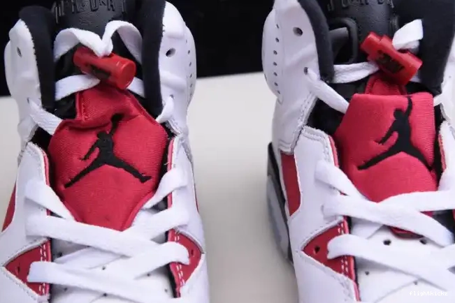 'CARMINE' JORDAN AIR RETRO 6 CT8529-106 2021 0630